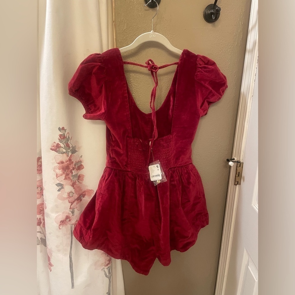 Free People Silver Bells Velvet Romper Large Color: Cherry NWT - Picture 6 of 6